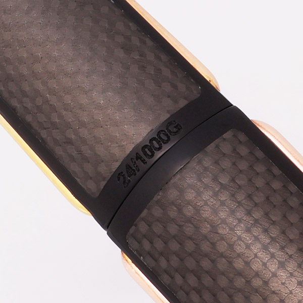 Carbon Fibre Babe
